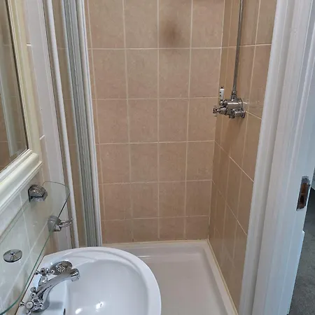 Crotty's Of Heritage בית הארחה